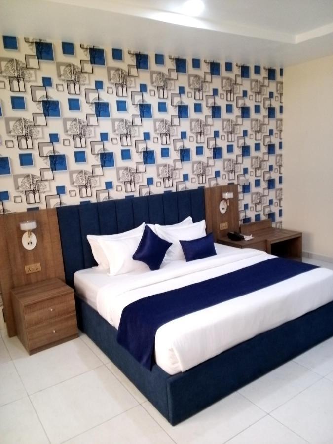 פורט הרקורט Proxima Centauri Hotel מראה חיצוני תמונה