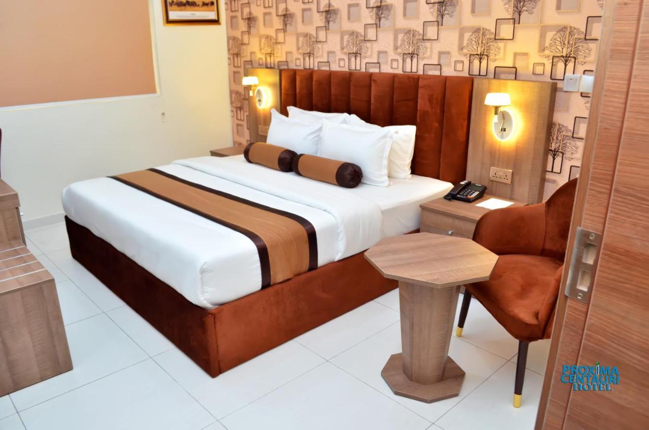 פורט הרקורט Proxima Centauri Hotel מראה חיצוני תמונה