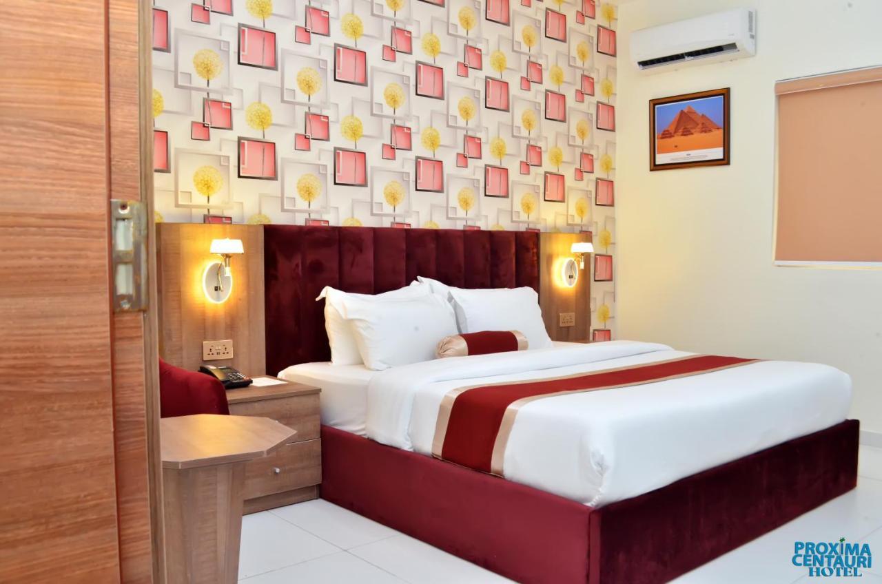 פורט הרקורט Proxima Centauri Hotel מראה חיצוני תמונה